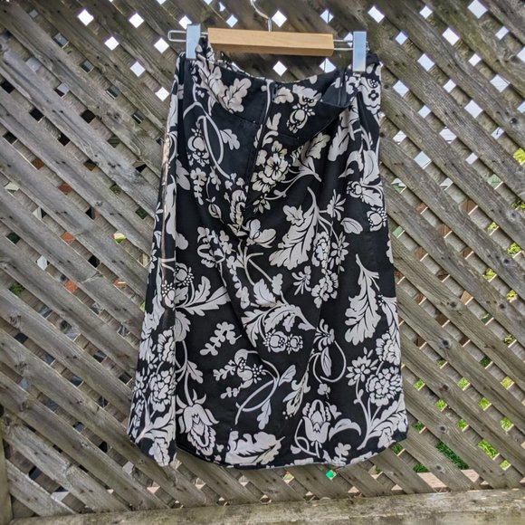 Skirt - Picture 5 of 5